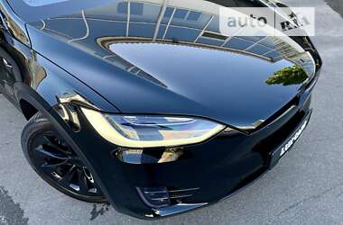 Позашляховик / Кросовер Tesla Model X 2020 в Києві