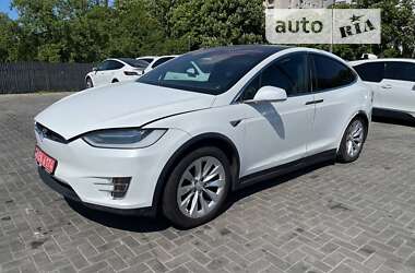 Позашляховик / Кросовер Tesla Model X 2018 в Луцьку