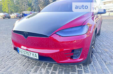 Позашляховик / Кросовер Tesla Model X 2017 в Харкові