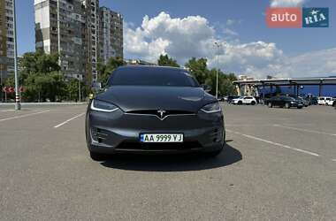 Внедорожник / Кроссовер Tesla Model X 2017 в Киеве