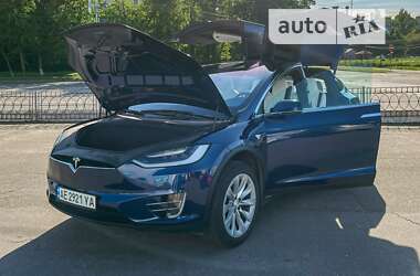 Внедорожник / Кроссовер Tesla Model X 2017 в Киеве