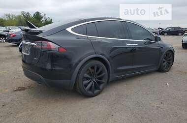 Позашляховик / Кросовер Tesla Model X 2018 в Львові