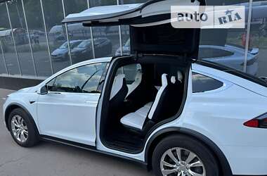 Внедорожник / Кроссовер Tesla Model X 2018 в Киеве