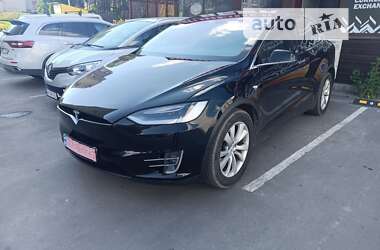 Позашляховик / Кросовер Tesla Model X 2017 в Нетішині