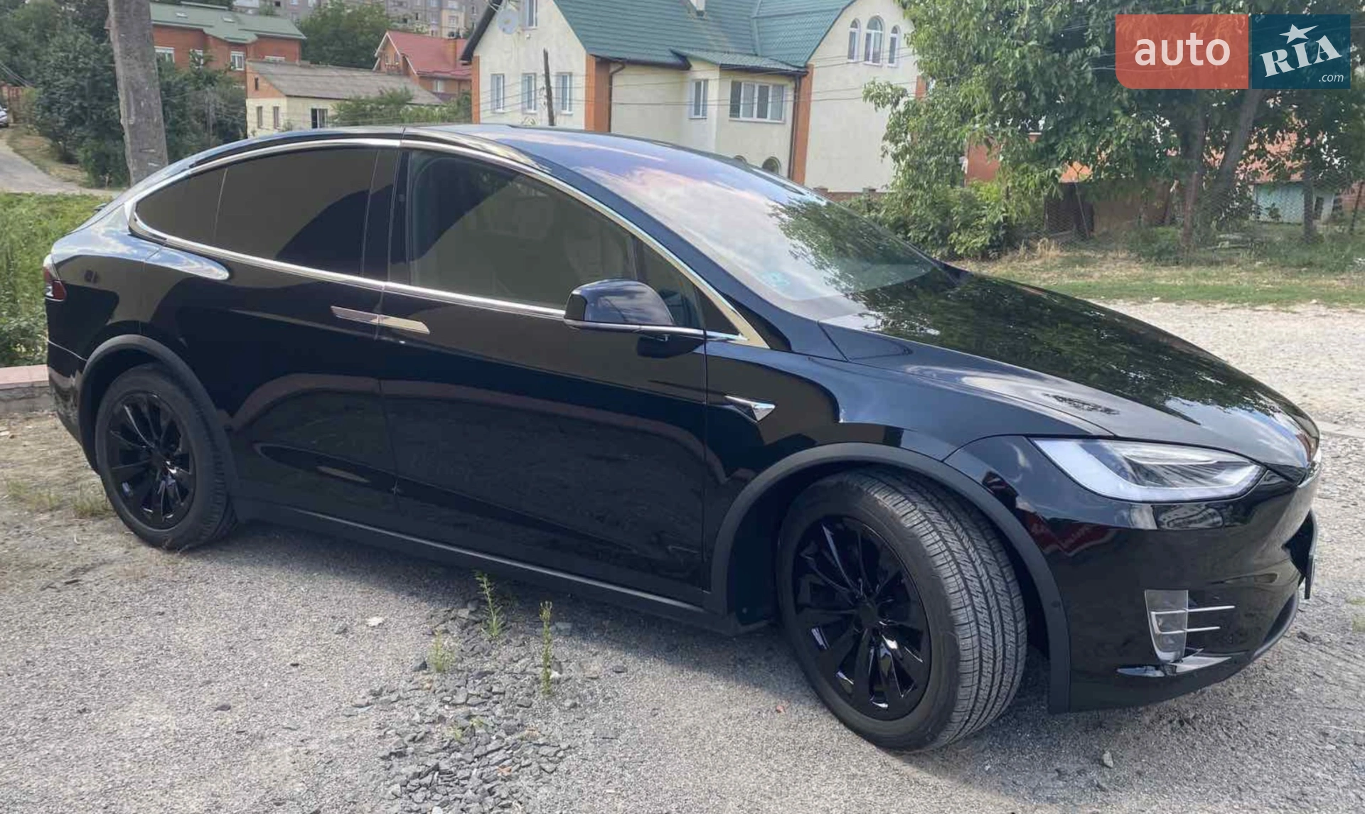 Tesla Model X 2017 VIN 5YJXCDE28HF046146 фото оголошення 5 з 26