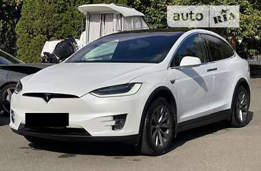 Позашляховик / Кросовер Tesla Model X 2019 в Києві