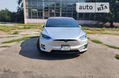Позашляховик / Кросовер Tesla Model X 2018 в Кам'янському