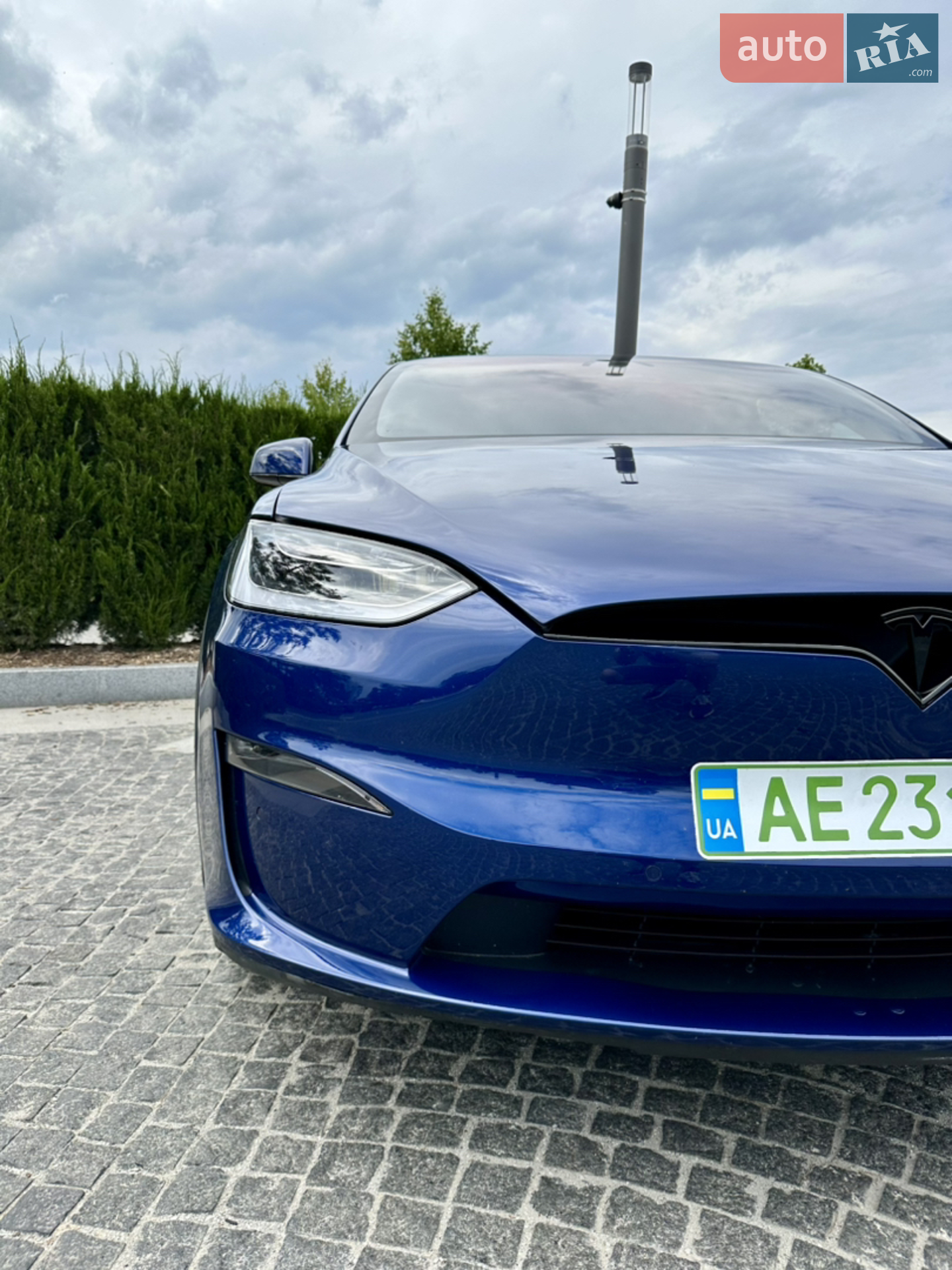 2022 Tesla Model X - мініатюра 8
