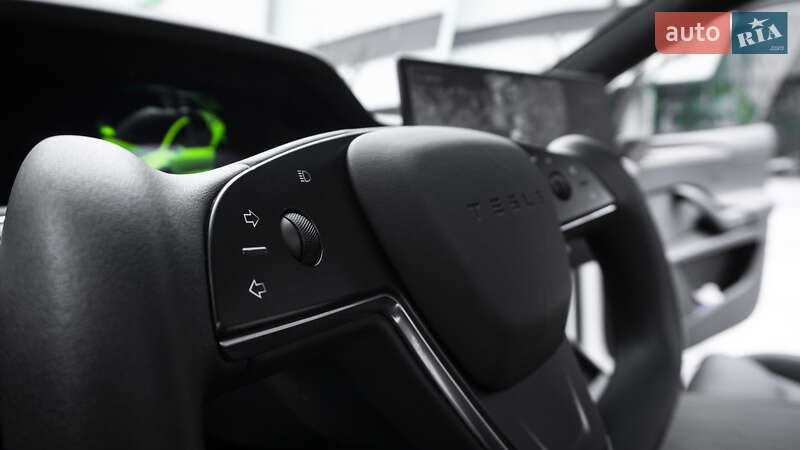 Позашляховик / Кросовер Tesla Model X 2022 в Києві фото 25 Позашляховик / Кросовер Tesla Model X 2022 в Києві