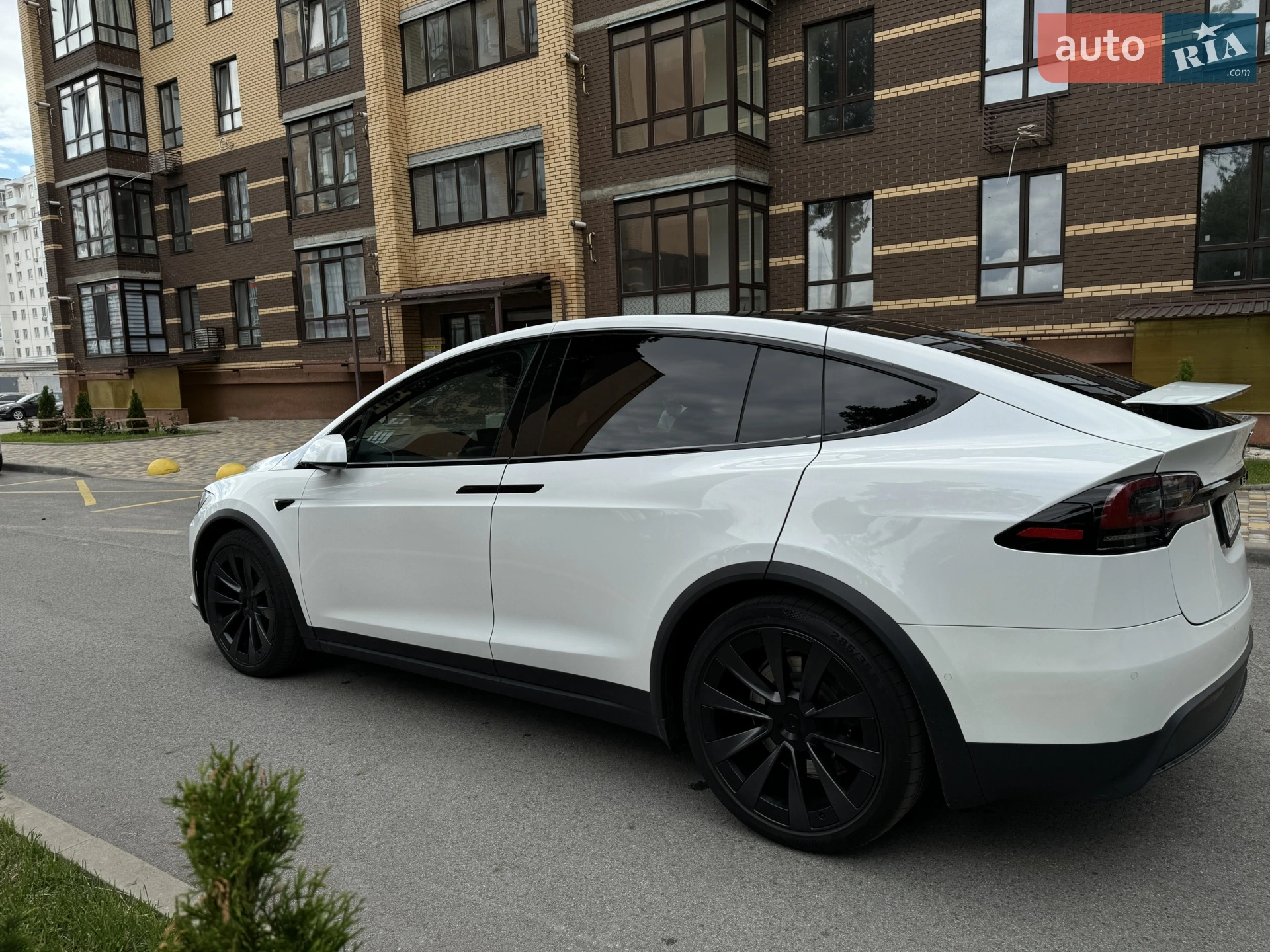 2022 Tesla Model X - мініатюра 4