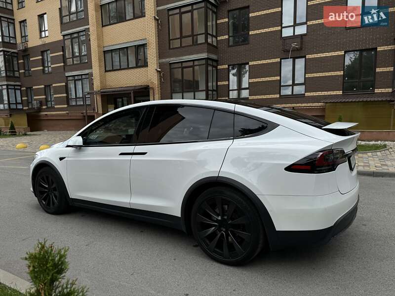 Позашляховик / Кросовер Tesla Model X 2022 в Чернігові