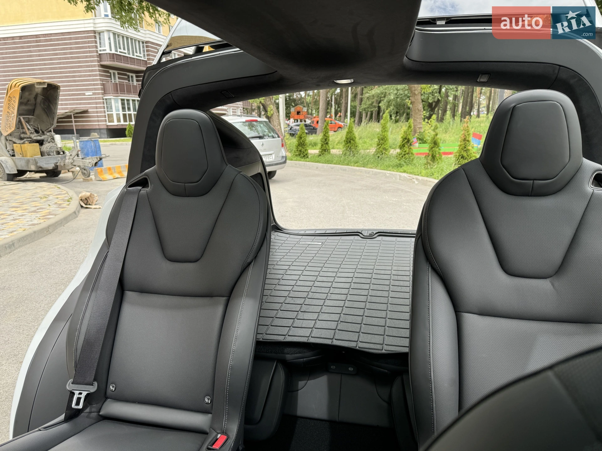 2022 Tesla Model X - мініатюра 15