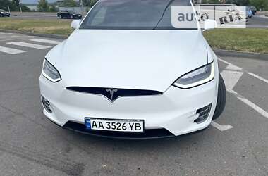 Позашляховик / Кросовер Tesla Model X 2016 в Вінниці