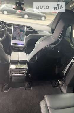 Позашляховик / Кросовер Tesla Model X 2016 в Вінниці