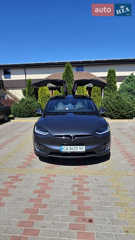 Внедорожник / Кроссовер Tesla Model X 2018 в Черкассах