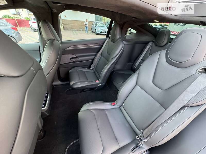 Позашляховик / Кросовер Tesla Model X 2023 в Києві фото 13 Позашляховик / Кросовер Tesla Model X 2023 в Києві
