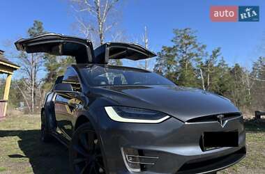 Позашляховик / Кросовер Tesla Model X 2016 в 