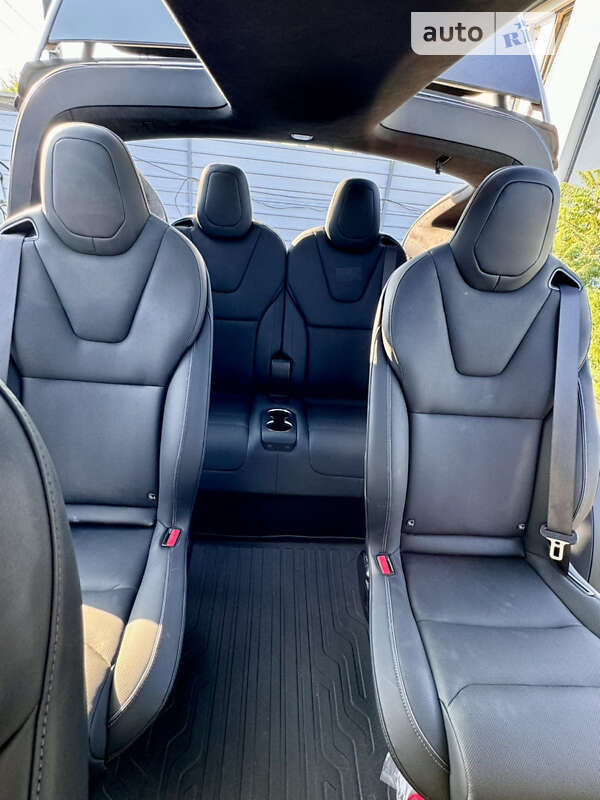 Внедорожник / Кроссовер Tesla Model X 2022 в Киеве