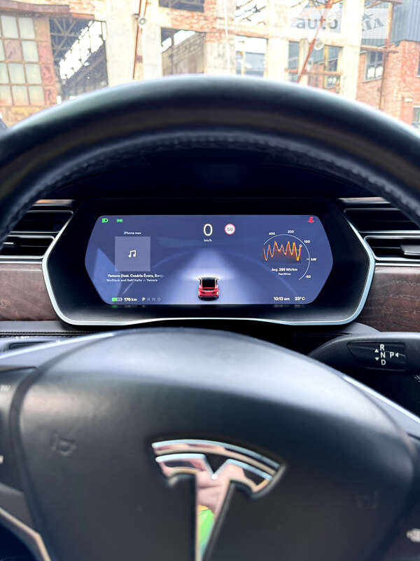 Внедорожник / Кроссовер Tesla Model X 2016 в Львове фото 13 Внедорожник / Кроссовер Tesla Model X 2016 в Львове