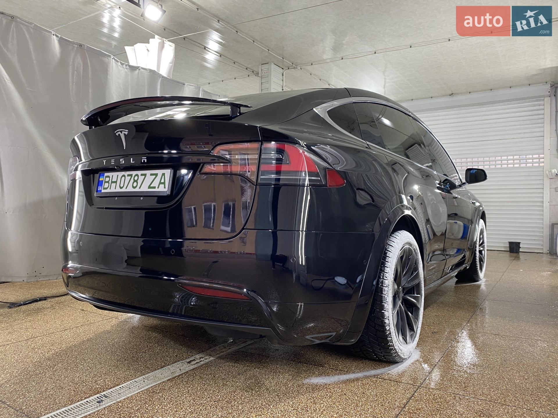 2017 Tesla Model X - мініатюра 10