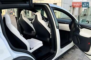 Позашляховик / Кросовер Tesla Model X 2017 в Одесі