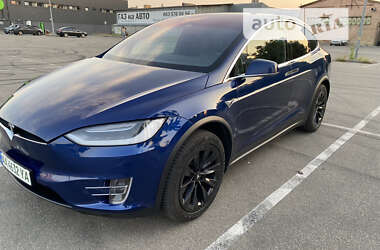 Позашляховик / Кросовер Tesla Model X 2017 в Києві