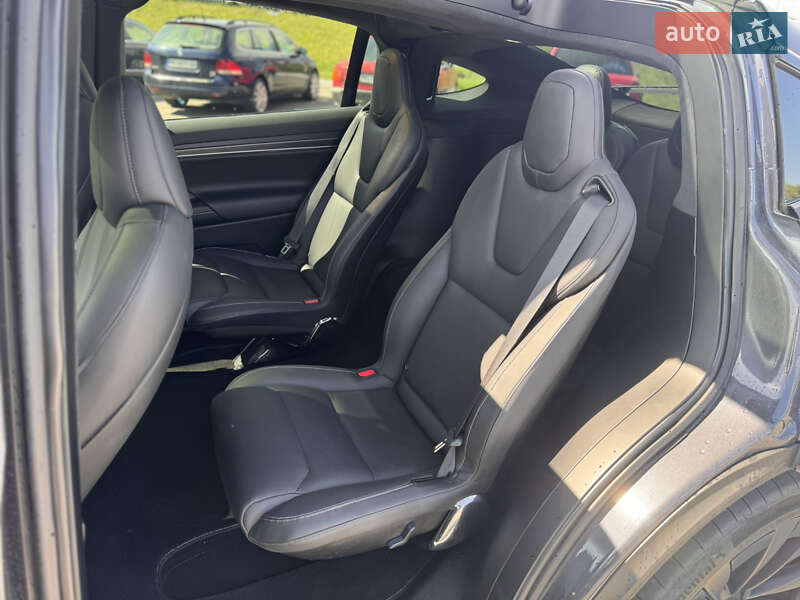 Позашляховик / Кросовер Tesla Model X 2022 в Львові