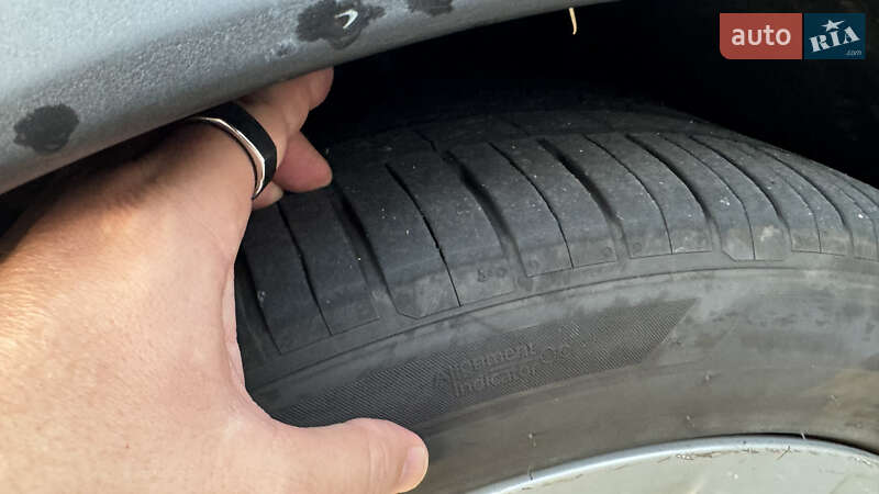 Внедорожник / Кроссовер Tesla Model X 2016 в Киеве фото 15 Внедорожник / Кроссовер Tesla Model X 2016 в Киеве