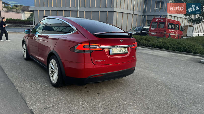 Внедорожник / Кроссовер Tesla Model X 2016 в Киеве фото 8 Внедорожник / Кроссовер Tesla Model X 2016 в Киеве
