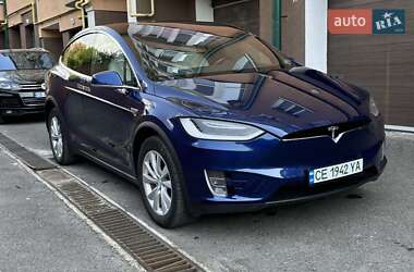 Позашляховик / Кросовер Tesla Model X 2016 в 
