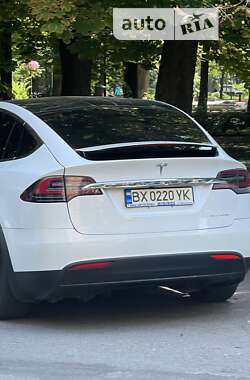 Позашляховик / Кросовер Tesla Model X 2020 в Хмельницькому