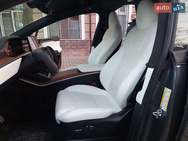 Внедорожник / Кроссовер Tesla Model X 2022 в Одессе