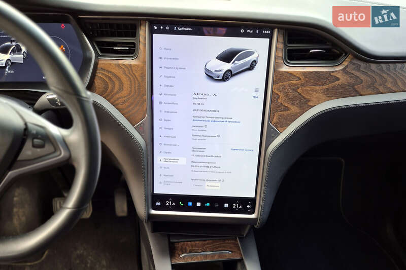Позашляховик / Кросовер Tesla Model X 2020 в Києві