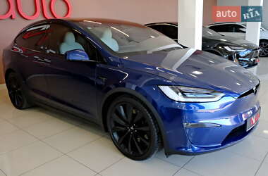Позашляховик / Кросовер Tesla Model X 2023 в 
