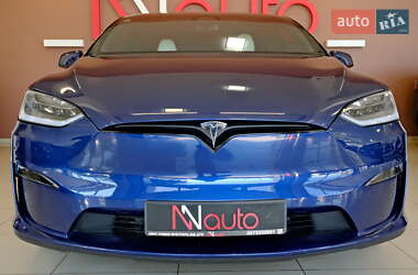 Позашляховик / Кросовер Tesla Model X 2023 в 