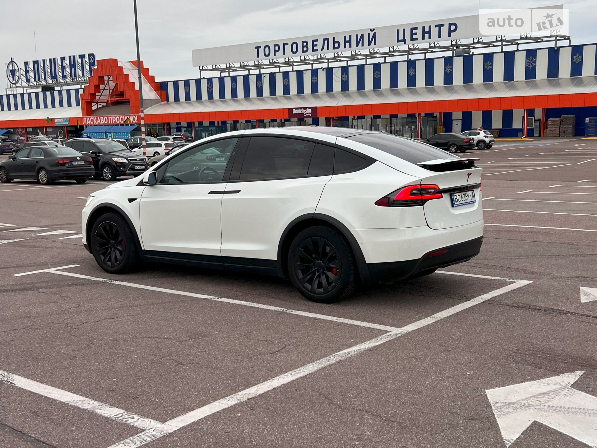 2017 Tesla Model X - мініатюра 10