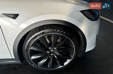 Внедорожник / Кроссовер Tesla Model X 2020 в 