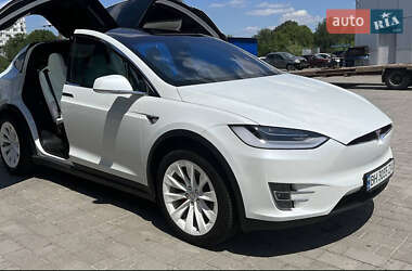 Внедорожник / Кроссовер Tesla Model X 2020 в 