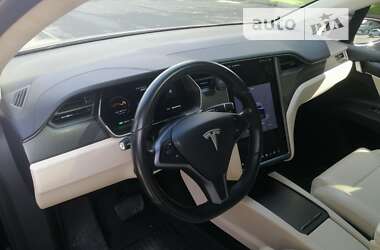 Внедорожник / Кроссовер Tesla Model X 2018 в Ивано-Франковске