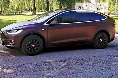 Внедорожник / Кроссовер Tesla Model X 2018 в Ивано-Франковске