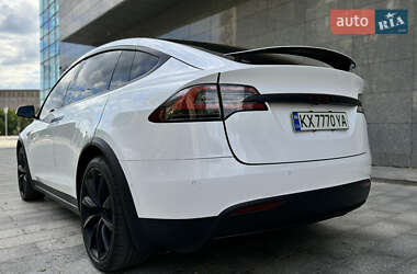 Внедорожник / Кроссовер Tesla Model X 2016 в 