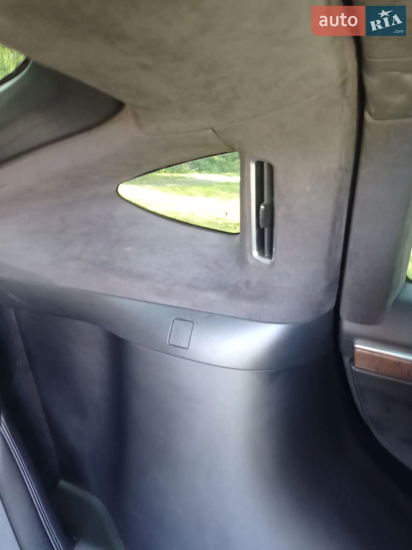 2017 Tesla Model X - мініатюра 28