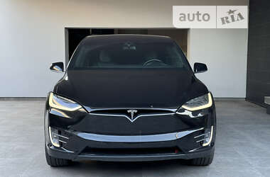 Позашляховик / Кросовер Tesla Model X 2016 в Києві