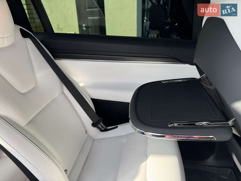 Позашляховик / Кросовер Tesla Model X 2023 в Києві
