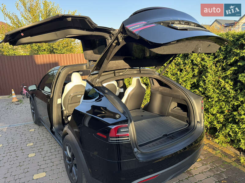 Позашляховик / Кросовер Tesla Model X 2023 в Києві