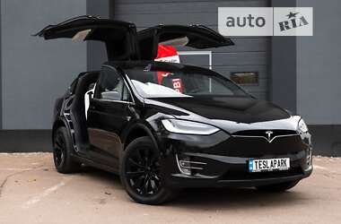 Позашляховик / Кросовер Tesla Model X 2018 в Києві