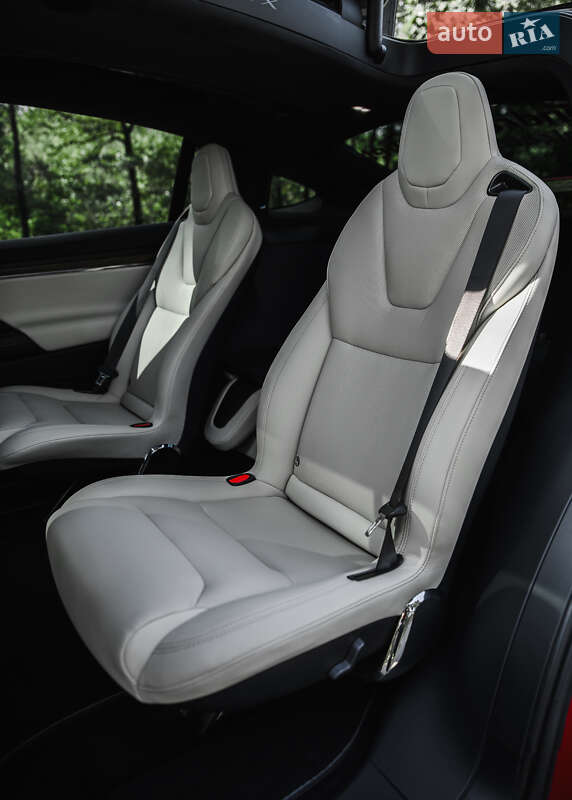 Позашляховик / Кросовер Tesla Model X 2022 в Білій Церкві