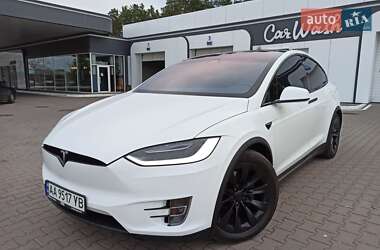 Позашляховик / Кросовер Tesla Model X 2017 в Києві