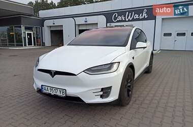 Позашляховик / Кросовер Tesla Model X 2017 в Києві