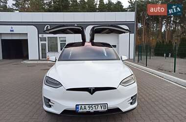 Позашляховик / Кросовер Tesla Model X 2017 в Києві